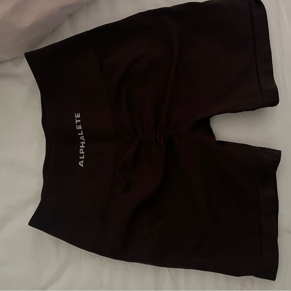 Alphalete Amplify workout shorts